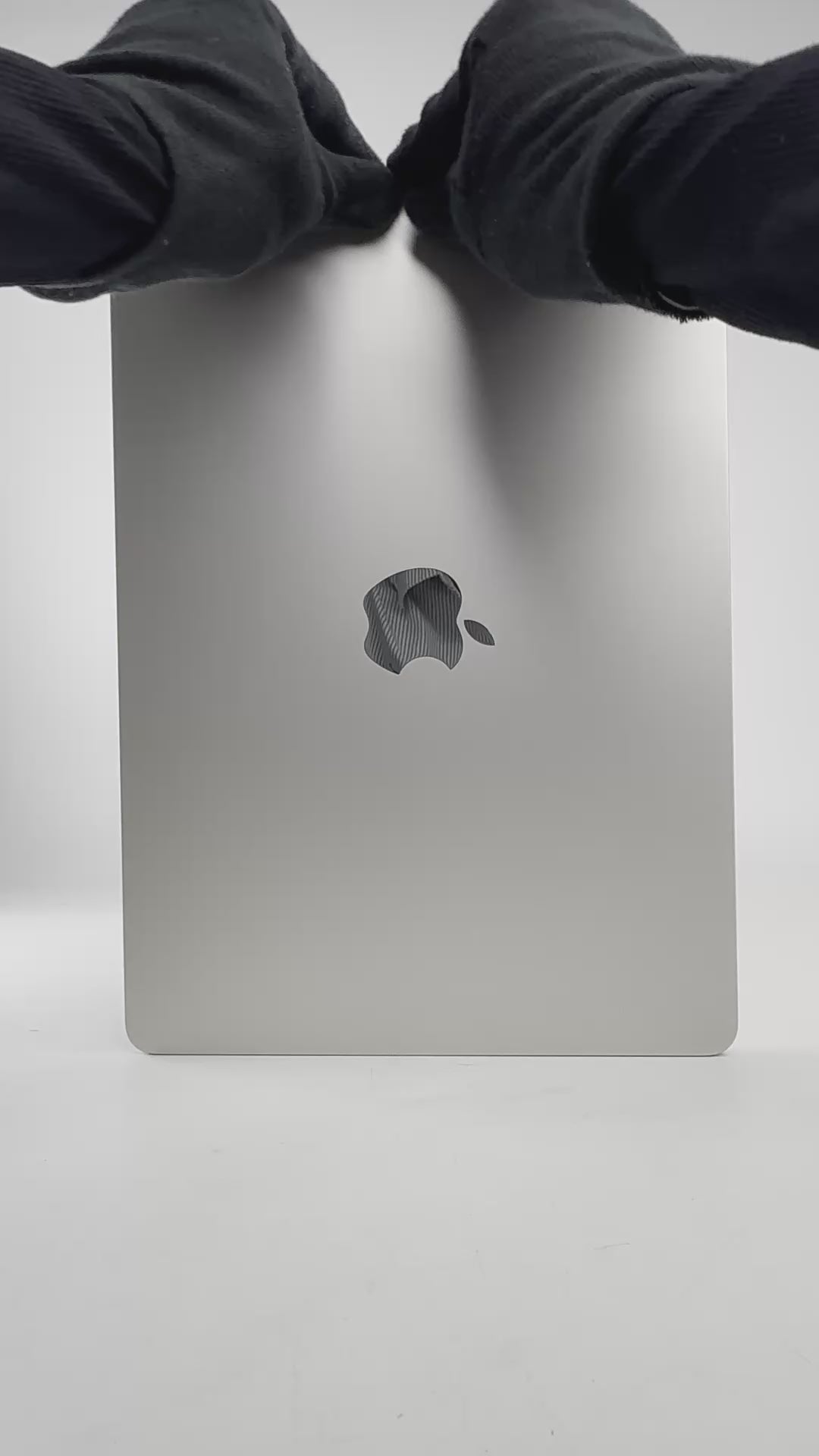MacBook Air (2022) - 13 inch - M2 - 8GB+256GB - Starlight - Pre