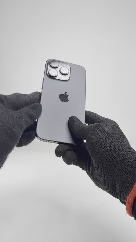 iPhone 16 Pro - 512GB - Black Titanium - Pre-owned