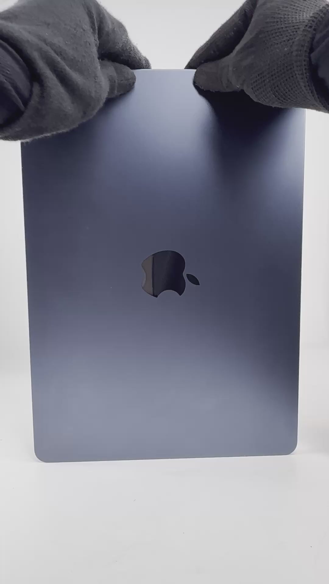 MacBook Air (2025) - 13 inch - M4 - 16GB+256GB - Midnight - IW (07