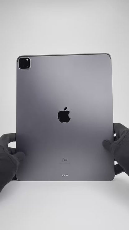 iPad Pro 12.9 inch 5th Gen WiFi - 128GB - Space Gray - Pre-owned
