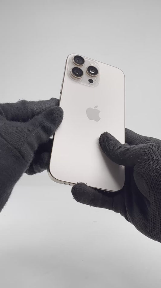 iPhone 16 Pro Max - 256GB - Desert Titanium - Pre-owned