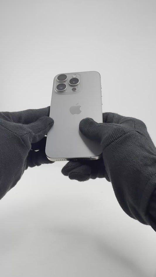 iPhone 15 Pro - 256GB - Natural Titanium - Pre-owned