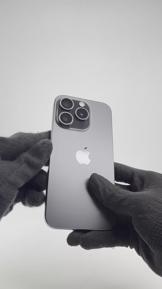 iPhone 15 Pro - 128GB - Black Titanium - Pre-owned