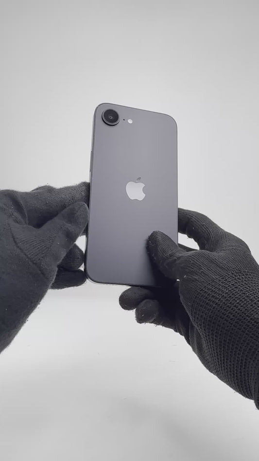 iPhone 16e - 128GB - Black - Pre-owned