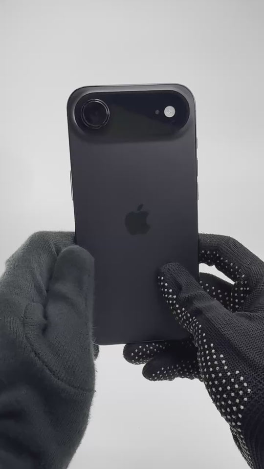 iPhone Air - 256GB - Space Black - Pre-owned