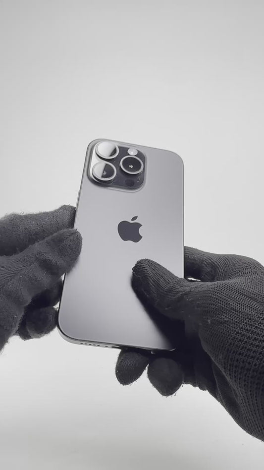 iPhone 15 Pro - 256GB - Black Titanium - Pre-owned