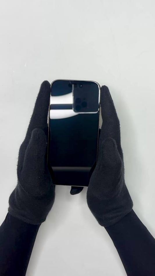 iPhone 16 Pro  - 256GB - Natural Titanium - Pre-Owned