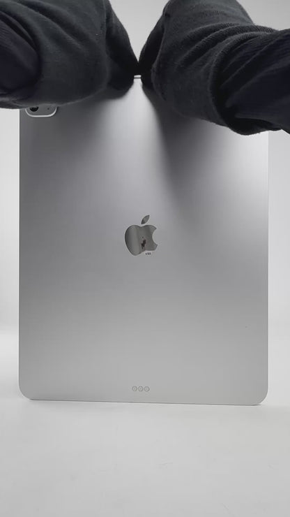 iPad Pro (M5) 13-inch WiFi - 256GB - Silver - ACS - Pre-owned