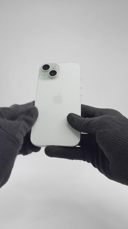 iPhone 15 - 256GB - Green - Pre-owned