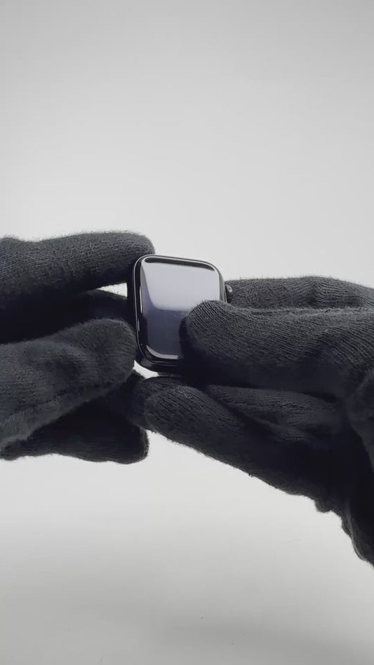 Watch SE (2nd Gen) GPS - 40mm - Midnight - Pre-owned