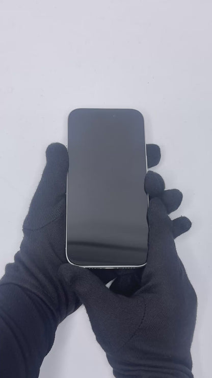 iPhone 16 - 128GB  - White - Pre-Owned