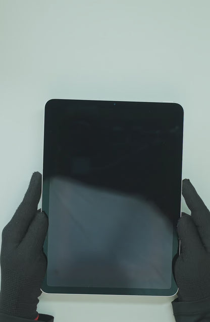 iPad Air 4th Gen -64GB -Silver-10.9 inch with Wi-Fi Only- Pre-Owned