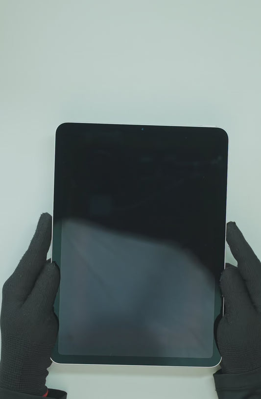 iPad Air 4th Gen -64GB -Silver-10.9 inch with Wi-Fi Only- Pre-Owned