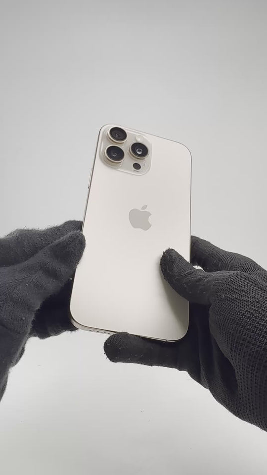 iPhone 16 Pro Max - 256GB - Desert Titanium - Pre-owned