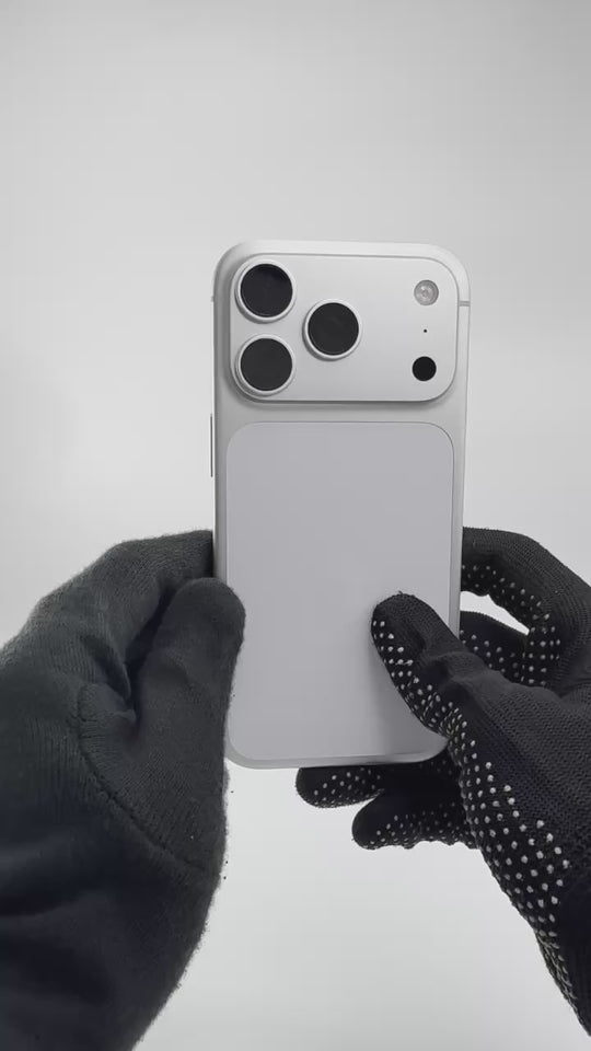 iPhone 17 Pro - 256GB - Silver - IW ( 31-Oct-26) - Pre-owned