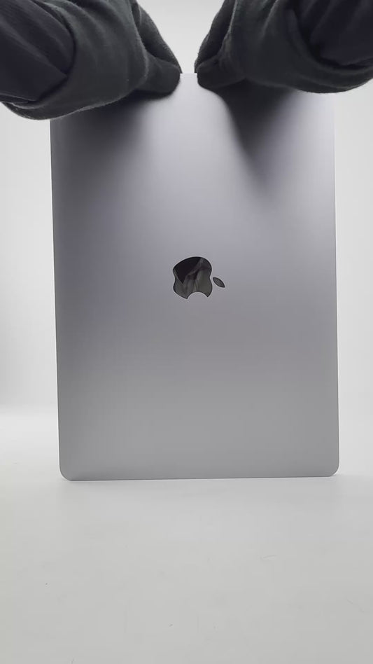 MacBook Pro (2020) - 13.3 inch  - M1 - 8GB+512GB  - Space Gray - Pre-owned