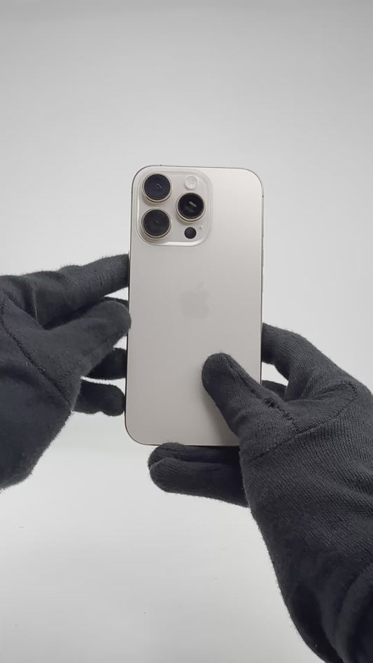 iPhone 16 Pro - 256GB - Desert Titanium - Pre-owned