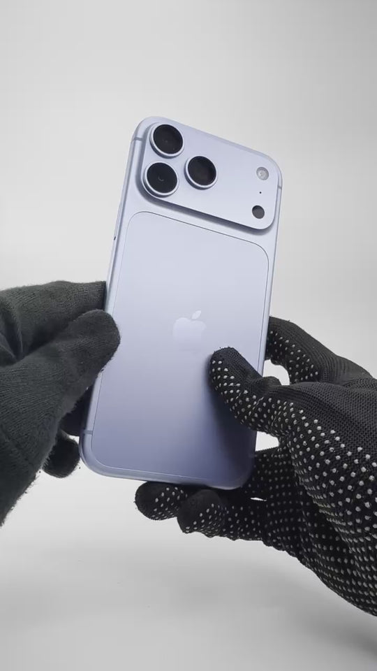 iPhone 18 Pro Max - 256GB - Glacier - IW (25-Sep-27) - Pre-owned
