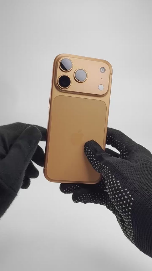 iPhone 17 Pro - 256GB - Cosmic Orange - Pre-owned