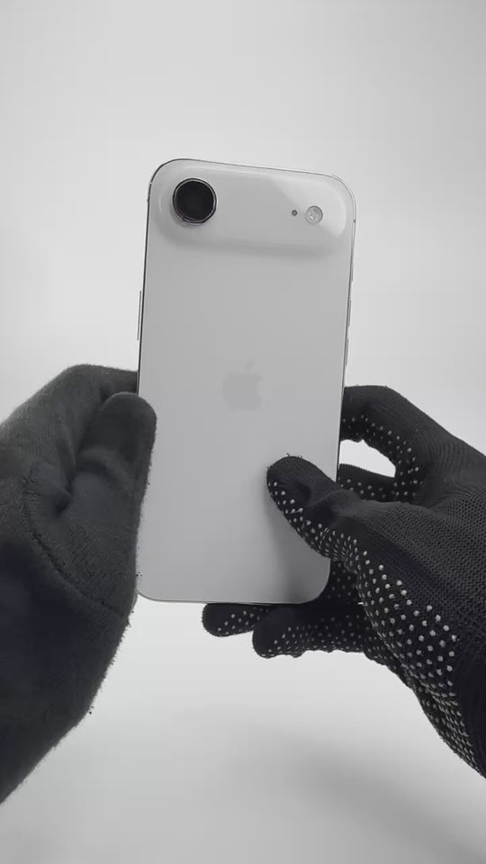iPhone Air - 256GB - Cloud White - Pre-owned