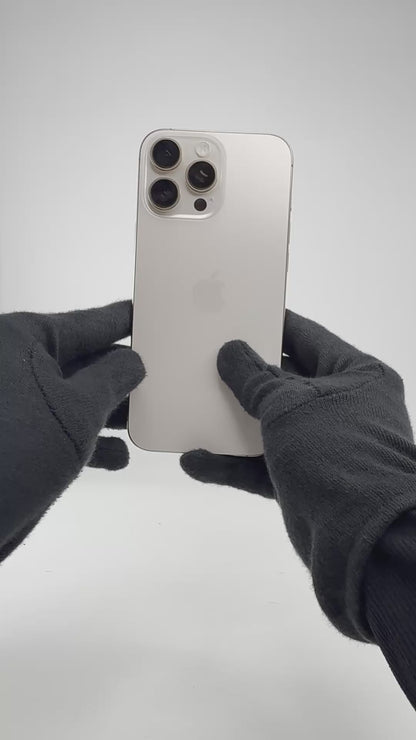 iPhone 16 Pro Max - 256GB - Desert Titanium - Pre-owned