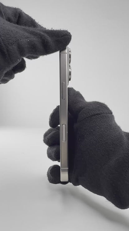 iPhone 16 Pro -128GB-Natural Titanium-Pre-owned