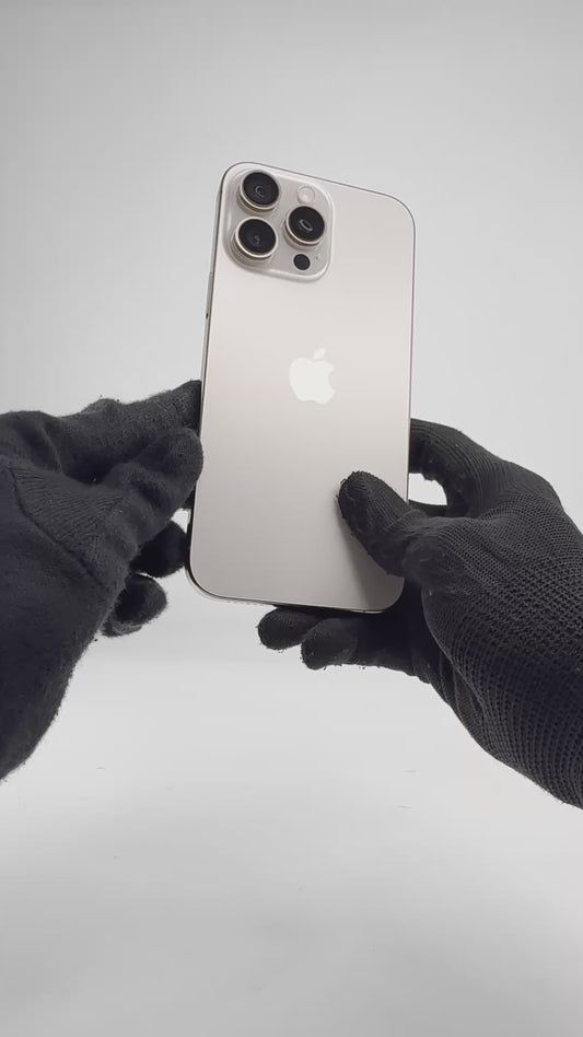 iPhone 16 Pro Max - 256GB - Desert Titanium - Pre-owned