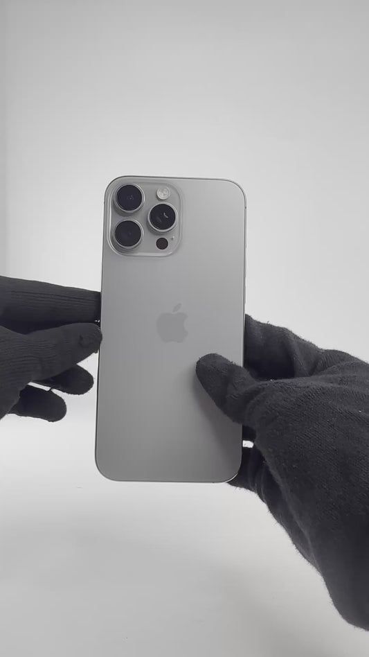 iPhone 16 Pro Max -256GB-Natural Titanium-Pre-owned