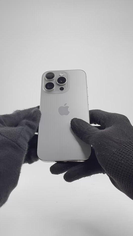 iPhone 15 Pro - 256GB - Natural Titanium - Pre-owned