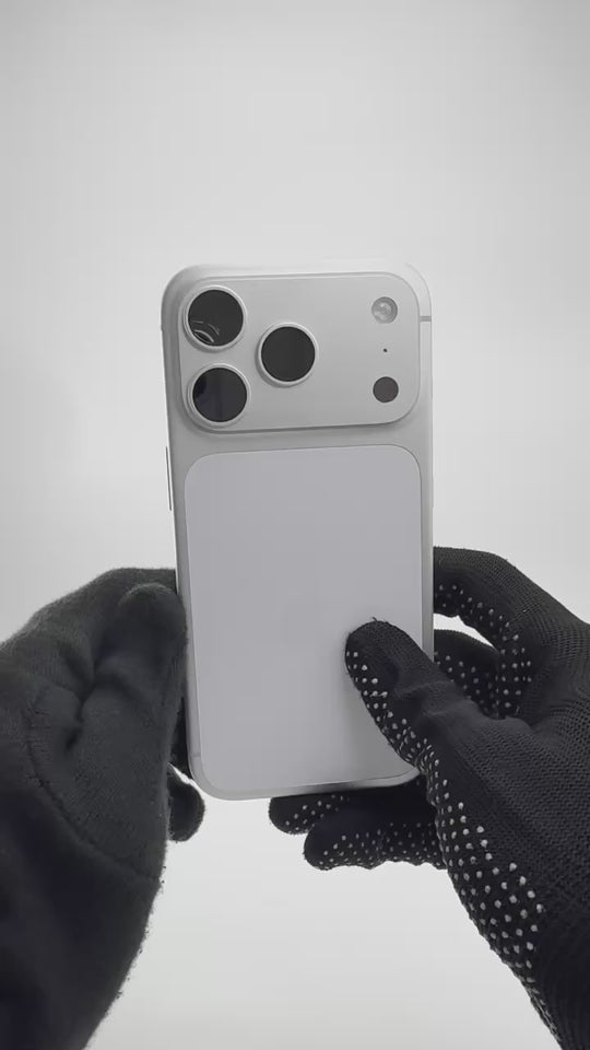 iPhone 17 Pro - 256GB - Silver - IW (09-Oct-26) - Pre-owned