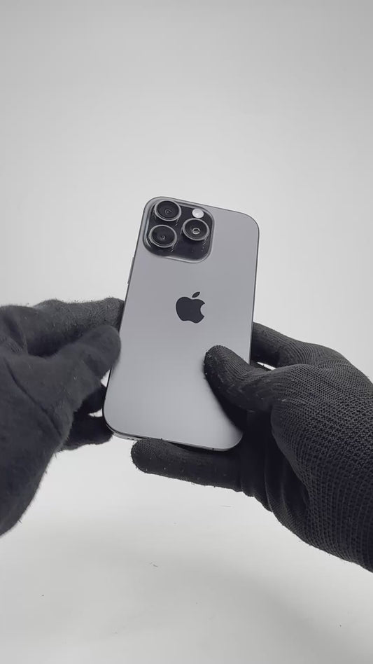 iPhone 16 Pro - 256GB - Black Titanium - Pre-owned