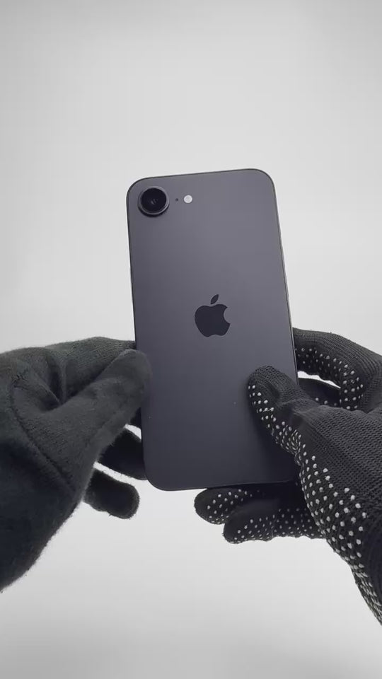 iPhone 16e - 128GB - Black - Pre-owned