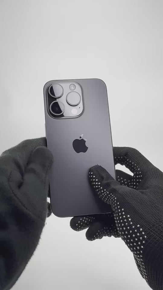 iPhone 15 Pro - 128GB - Black Titanium - Pre-owned