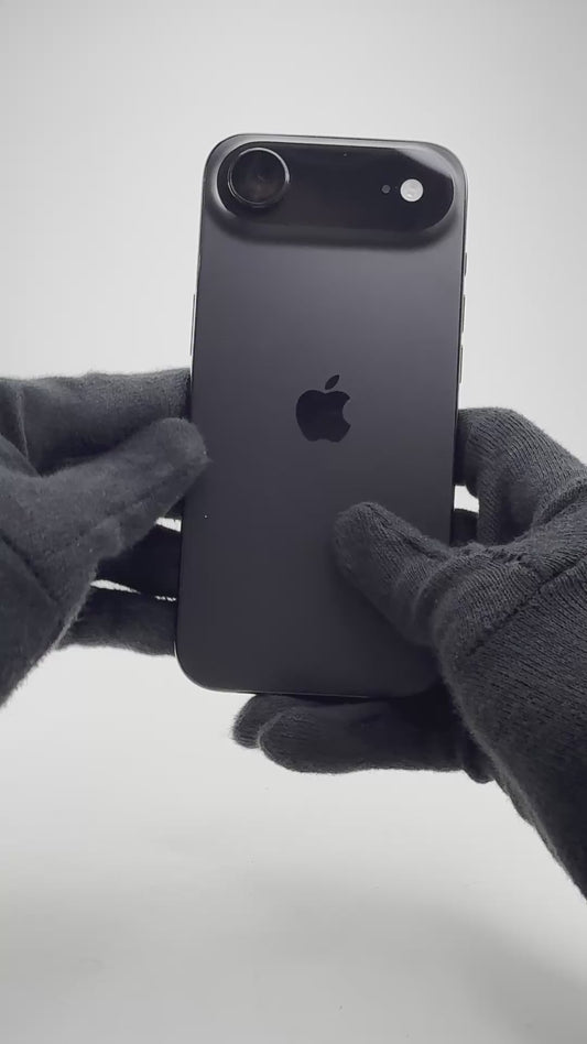 iPhone Air  - 256GB - Black  - IW (25-Jan-27) - Pre-owned