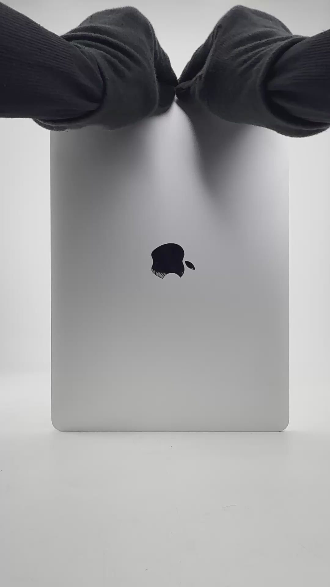 MacBook Air (2020) - 13.3 inch - M1 - 8GB+256GB - Silver - Pre