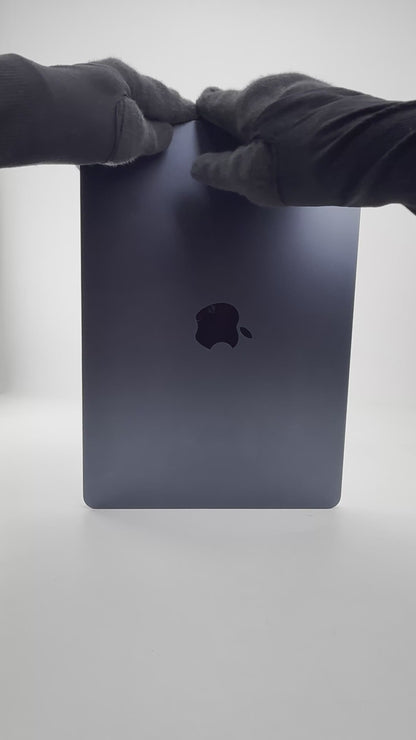 MacBook Air (2022) - 13 inch - M2 - 8GB+256GB - Midnight - Pre-owned