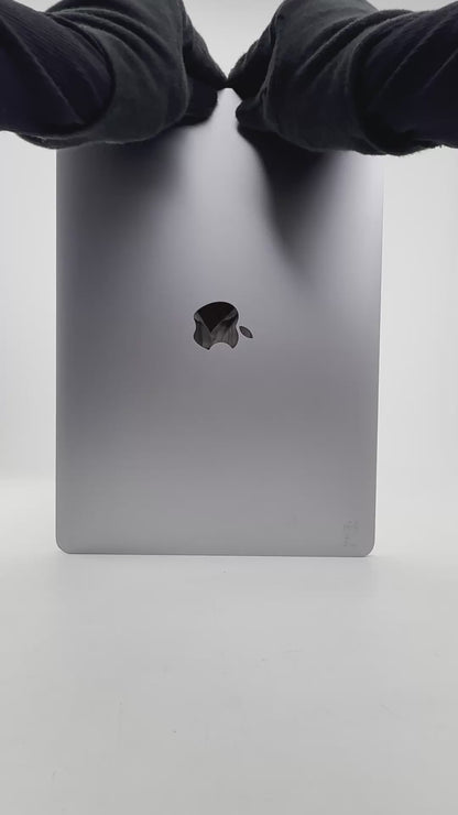 MacBook Pro (2020) - 13.3 inch - M1 - 8GB+256GB - Space Gray - Pre-owned