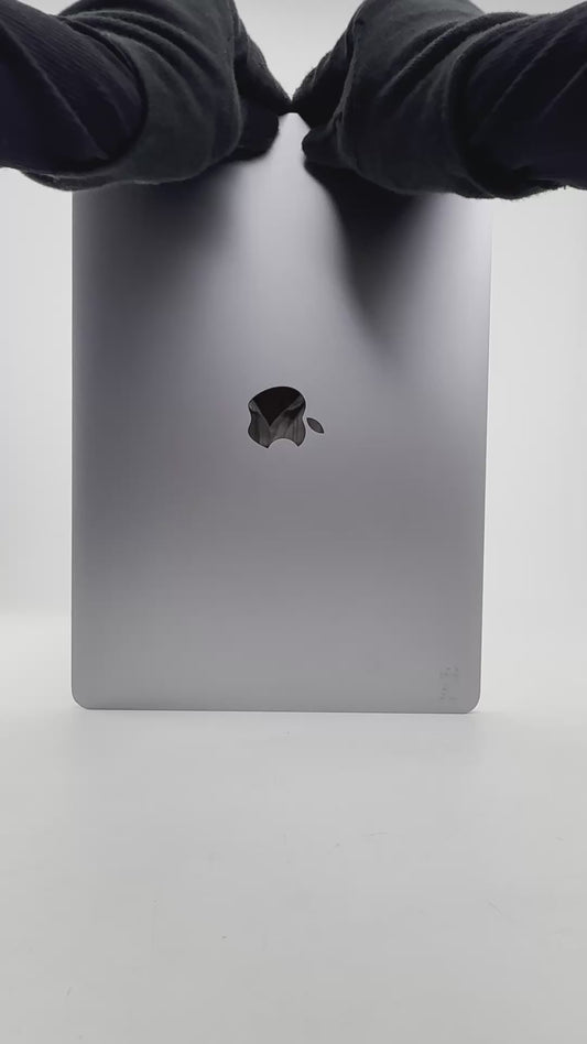 MacBook Pro (2020) - 13.3 inch - M1 - 8GB+256GB - Space Gray - Pre-owned