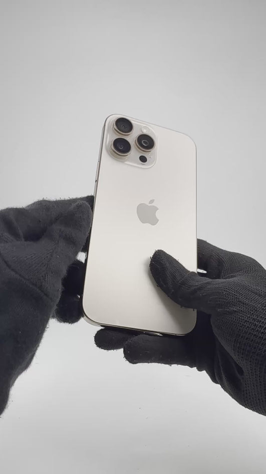 iPhone 16 Pro Max - 256GB - Desert Titanium - Pre-owned