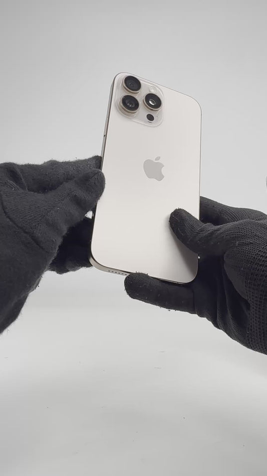 iPhone 16 Pro Max - 256GB - Desert Titanium - Pre-owned