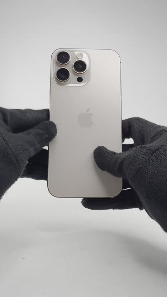iPhone 16 Pro Max - 256GB - Desert Titanium - Pre-owned