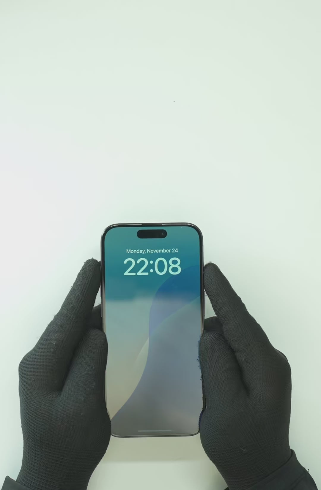 iPhone 15 Pro - 256GB - Black Titanium - Pre-Owned – Maple Store